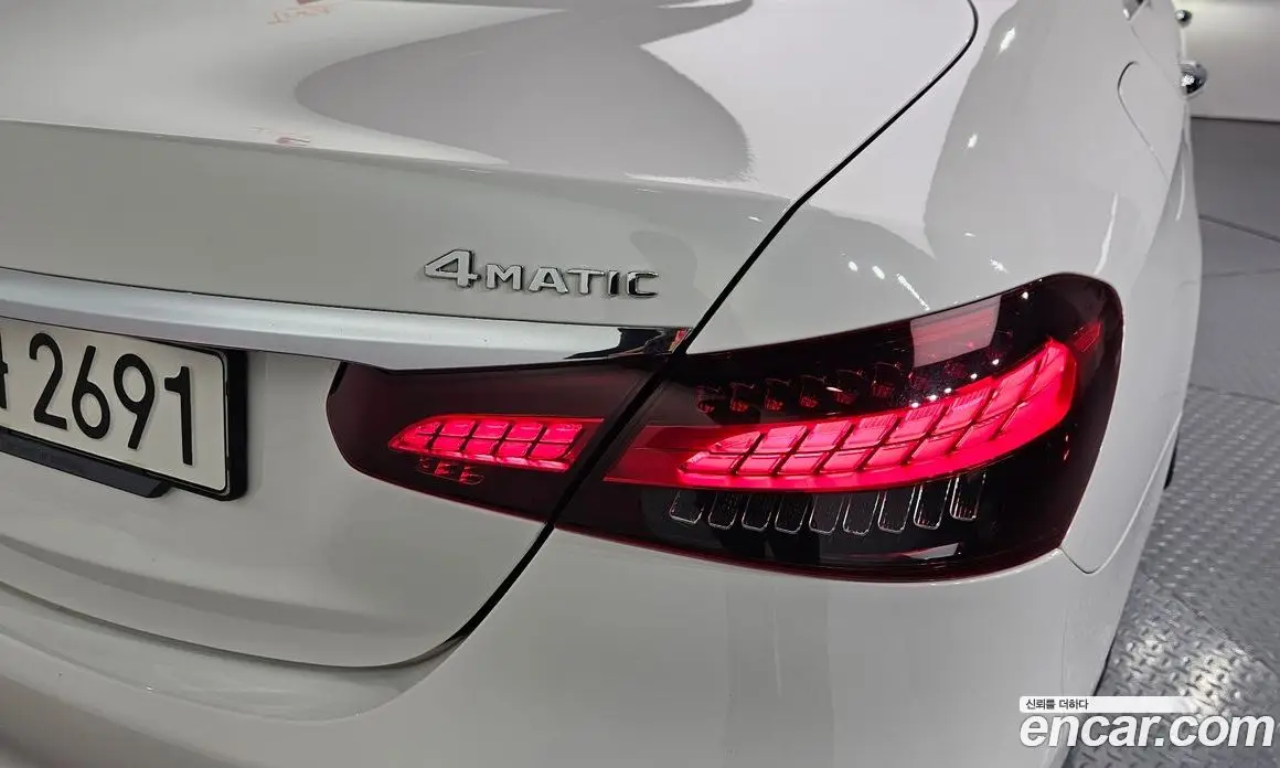 Mercedes-Benz E-Class 2022 2.0 автомат (гидро), фото 9