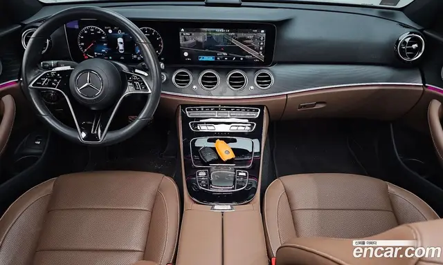 Mercedes-Benz E-Class 2023 2.0 автомат (гидро), миниатюра 10