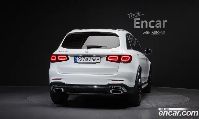 Mercedes-Benz GLC-Class 2022 2.0 автомат (гидро), миниатюра 4