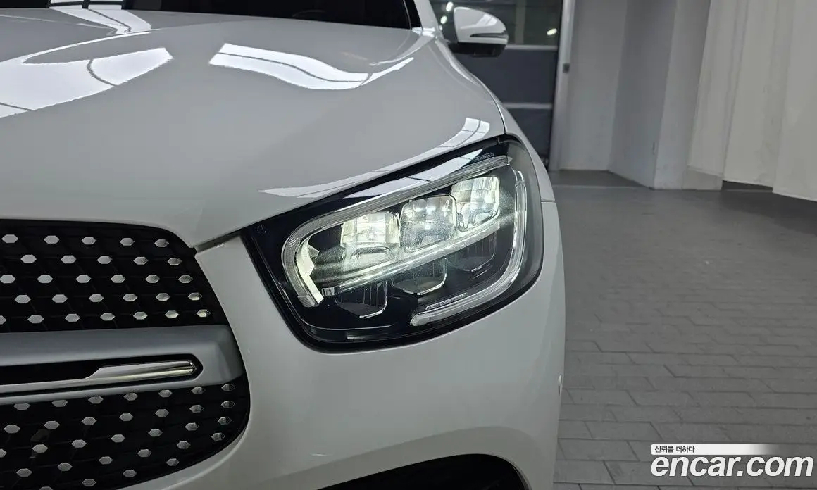 Mercedes-Benz GLC-Class 2022 2.0 автомат (гидро), фото 8