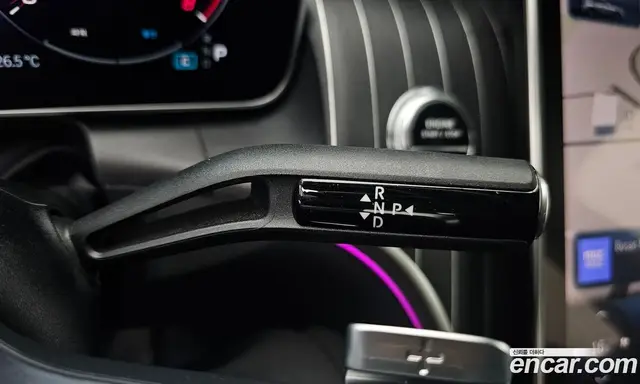 Mercedes-Benz GLC-Class 2023 2.0 автомат (гидро), миниатюра 12