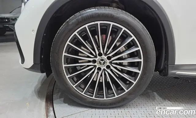 Mercedes-Benz GLC-Class 2023 2.0 автомат (гидро), миниатюра 5 Mercedes-Benz GLC-Class 2023 2.0 автомат (гидро), миниатюра 5
