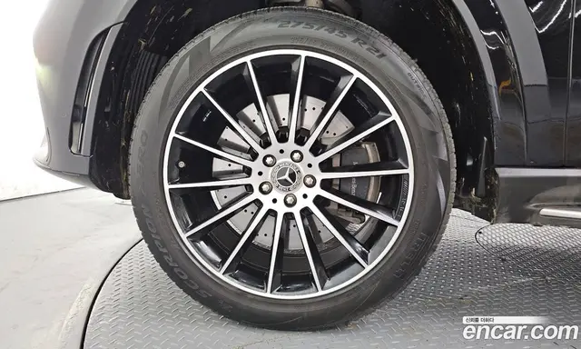 Mercedes-Benz GLE-Class 2022 2.9 автомат (гидро), миниатюра 5