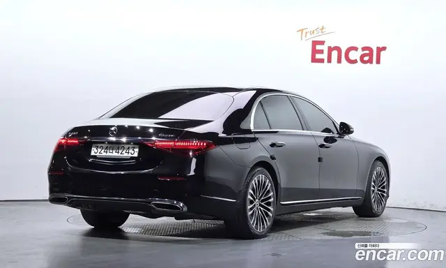 Mercedes-Benz S-Class 2022 3.0 автомат (гидро), миниатюра 2