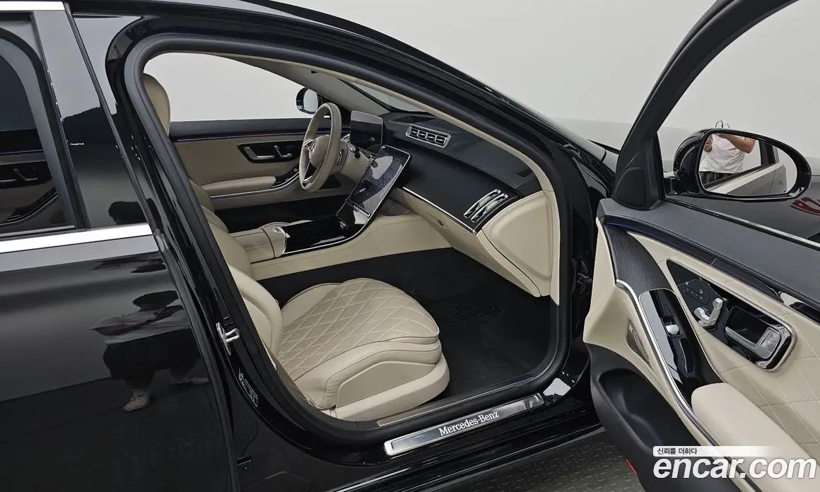 Mercedes-Benz S-Class 2023 3.0 автомат (гидро), фото 16 Mercedes-Benz S-Class 2023 3.0 автомат (гидро), фото 16