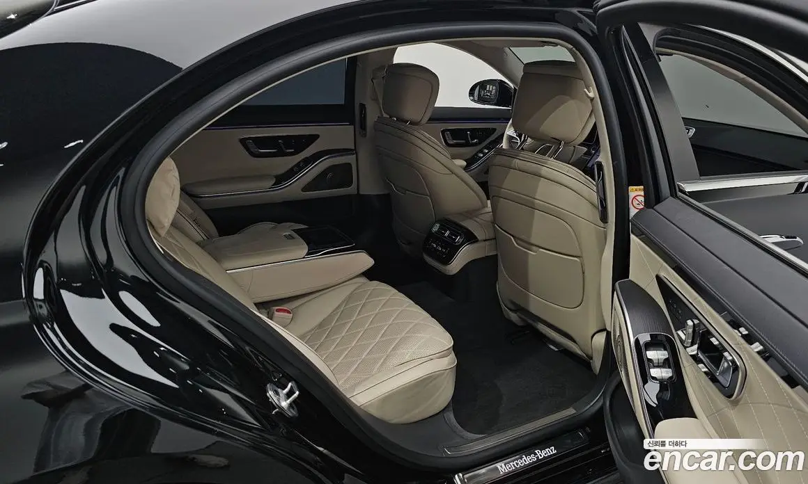 Mercedes-Benz S-Class 2023 3.0 автомат (гидро), фото 17 Mercedes-Benz S-Class 2023 3.0 автомат (гидро), фото 17