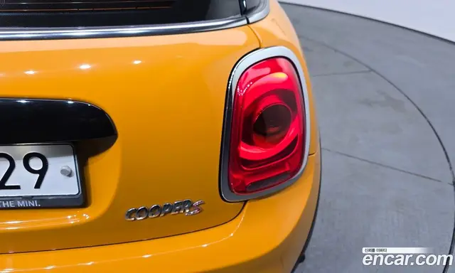 Mini Cooper 2017 2.0 автомат (гидро), миниатюра 9