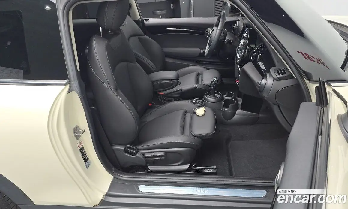 Mini Cooper 2022 1.5 автомат (гидро), фото 15