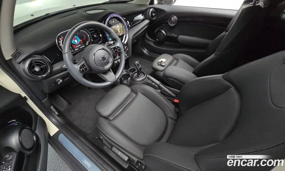 Mini Cooper 2022 1.5 автомат (гидро), фото 9