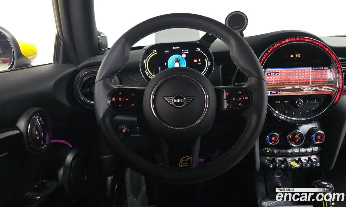 Mini Cooper 2023 автомат (гидро), фото 17