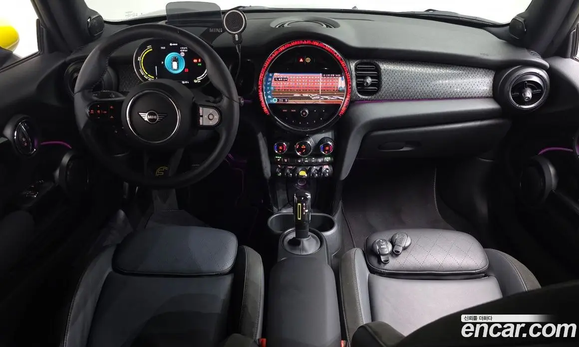 Mini Cooper 2023 автомат (гидро), фото 9