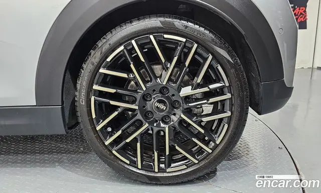Mini Cooper 2024 2.0 автомат (гидро), миниатюра 6 Mini Cooper 2024 2.0 автомат (гидро), миниатюра 6