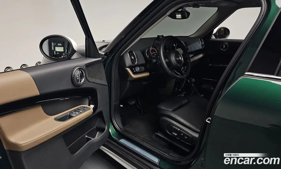 Mini Countryman 2017 2.0 автомат (гидро), фото 13 Mini Countryman 2017 2.0 автомат (гидро), фото 13