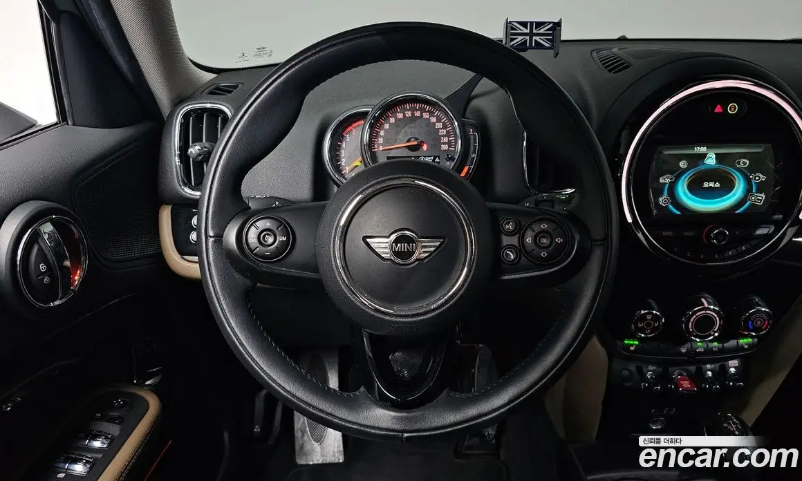 Mini Countryman 2017 2.0 автомат (гидро), фото 19 Mini Countryman 2017 2.0 автомат (гидро), фото 19