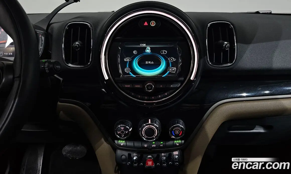 Mini Countryman 2017 2.0 автомат (гидро), фото 20 Mini Countryman 2017 2.0 автомат (гидро), фото 20