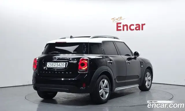 Mini Countryman 2020 1.5 автомат (гидро), миниатюра 2