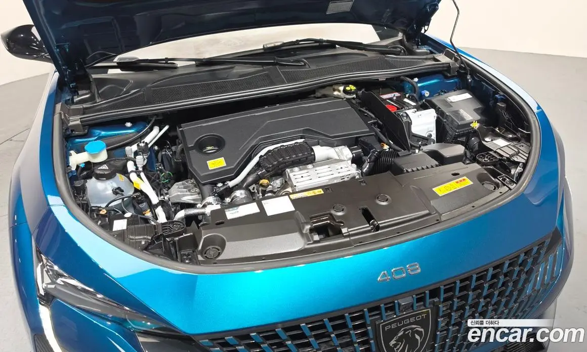 Peugeot 408 2025 1.2 автомат (гидро), фото 6 Peugeot 408 2025 1.2 автомат (гидро), фото 6