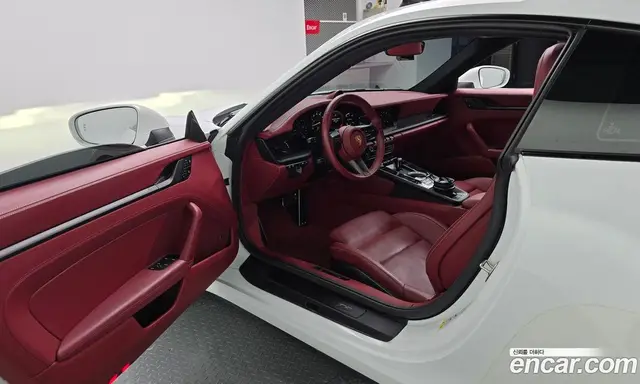 Porsche 911 2023 3.0 автомат (гидро), миниатюра 12