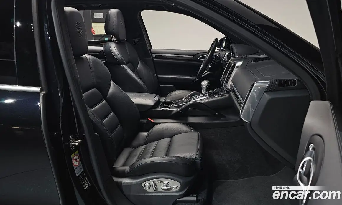 Porsche Cayenne 2015 4.8 автомат (гидро), фото 15 Porsche Cayenne 2015 4.8 автомат (гидро), фото 15
