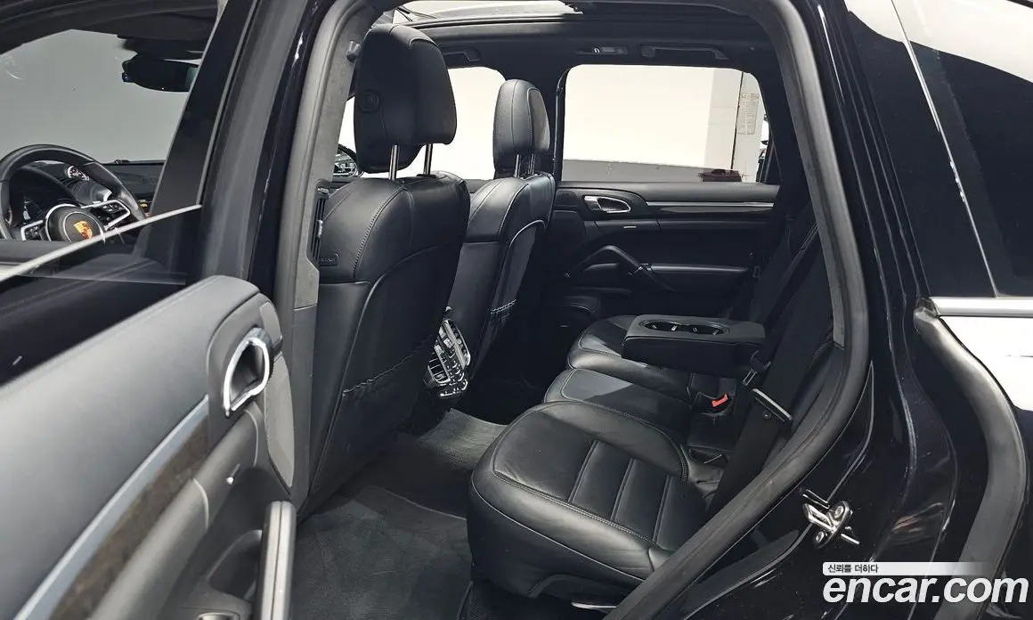 Porsche Cayenne 2015 4.8 автомат (гидро), фото 16 Porsche Cayenne 2015 4.8 автомат (гидро), фото 16