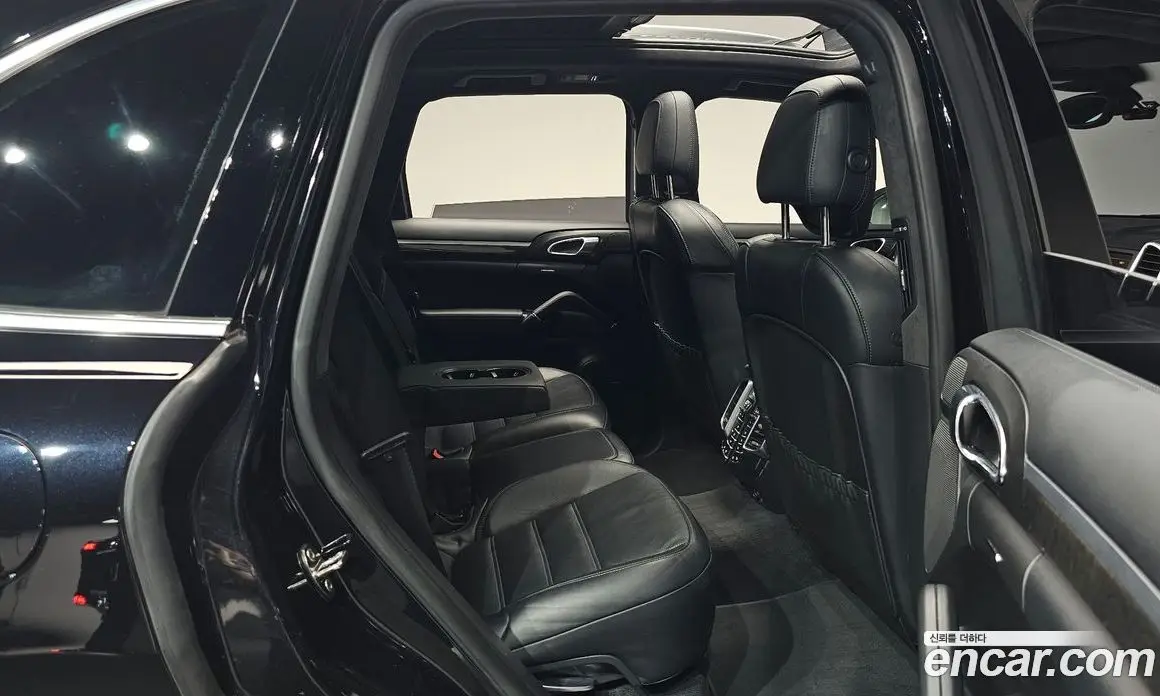 Porsche Cayenne 2015 4.8 автомат (гидро), фото 17 Porsche Cayenne 2015 4.8 автомат (гидро), фото 17
