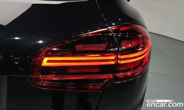 Porsche Cayenne 2015 4.8 автомат (гидро), миниатюра 8 Porsche Cayenne 2015 4.8 автомат (гидро), миниатюра 8