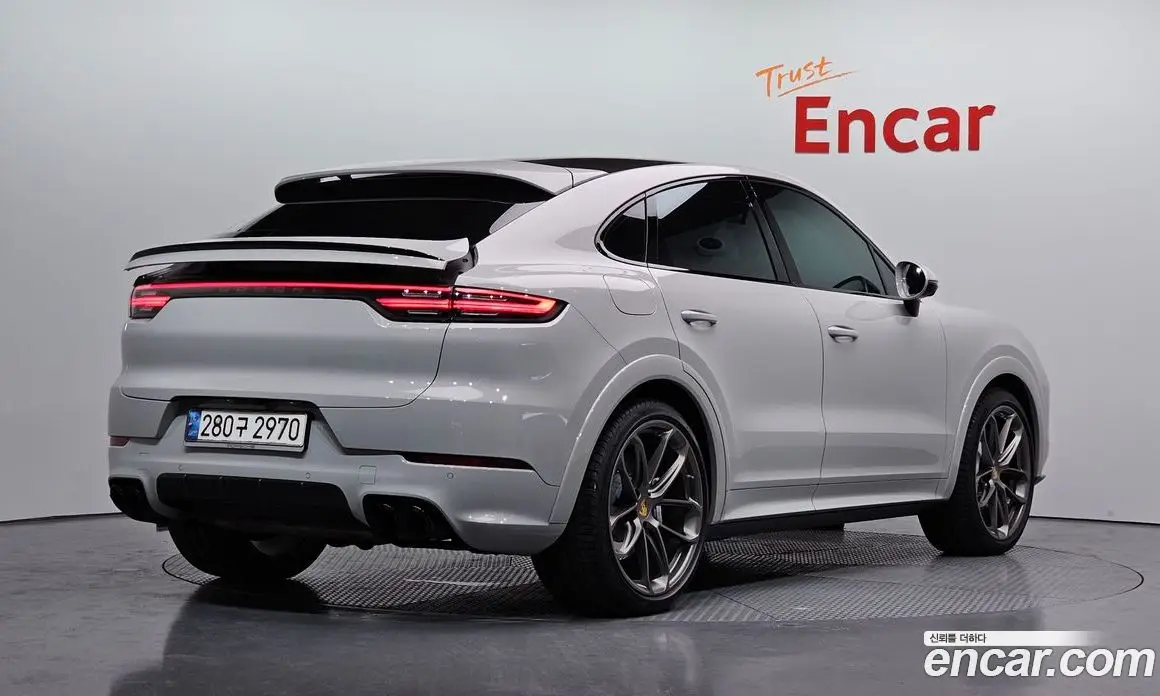 Porsche Cayenne 2020 4.0 автомат (гидро), фото 2 Porsche Cayenne 2020 4.0 автомат (гидро), фото 2
