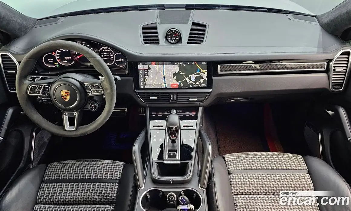 Porsche Cayenne 2020 4.0 автомат (гидро), фото 10 Porsche Cayenne 2020 4.0 автомат (гидро), фото 10
