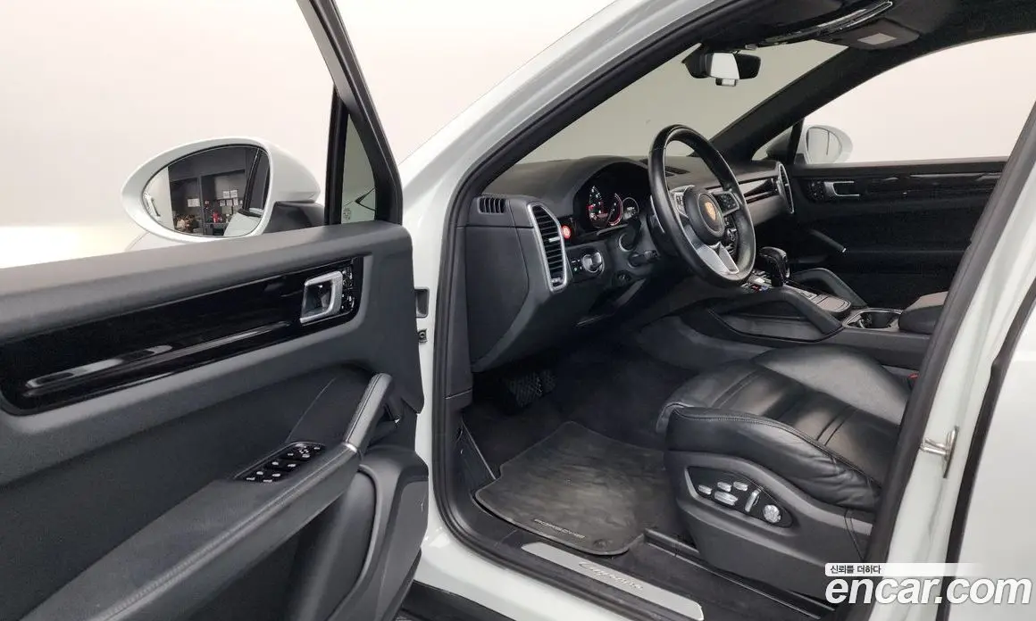 Porsche Cayenne 2020 3.0 автомат (гидро), фото 13