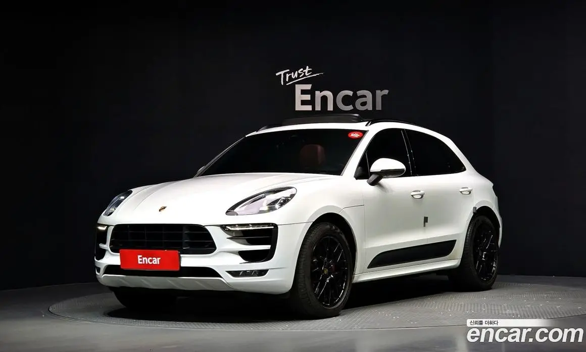 Porsche Macan 2018 3.0 автомат (гидро), фото 1 Porsche Macan 2018 3.0 автомат (гидро), фото 1