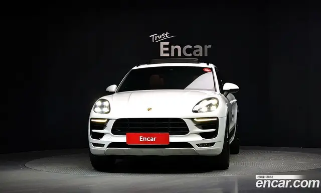 Porsche Macan 2018 3.0 автомат (гидро), миниатюра 3 Porsche Macan 2018 3.0 автомат (гидро), миниатюра 3