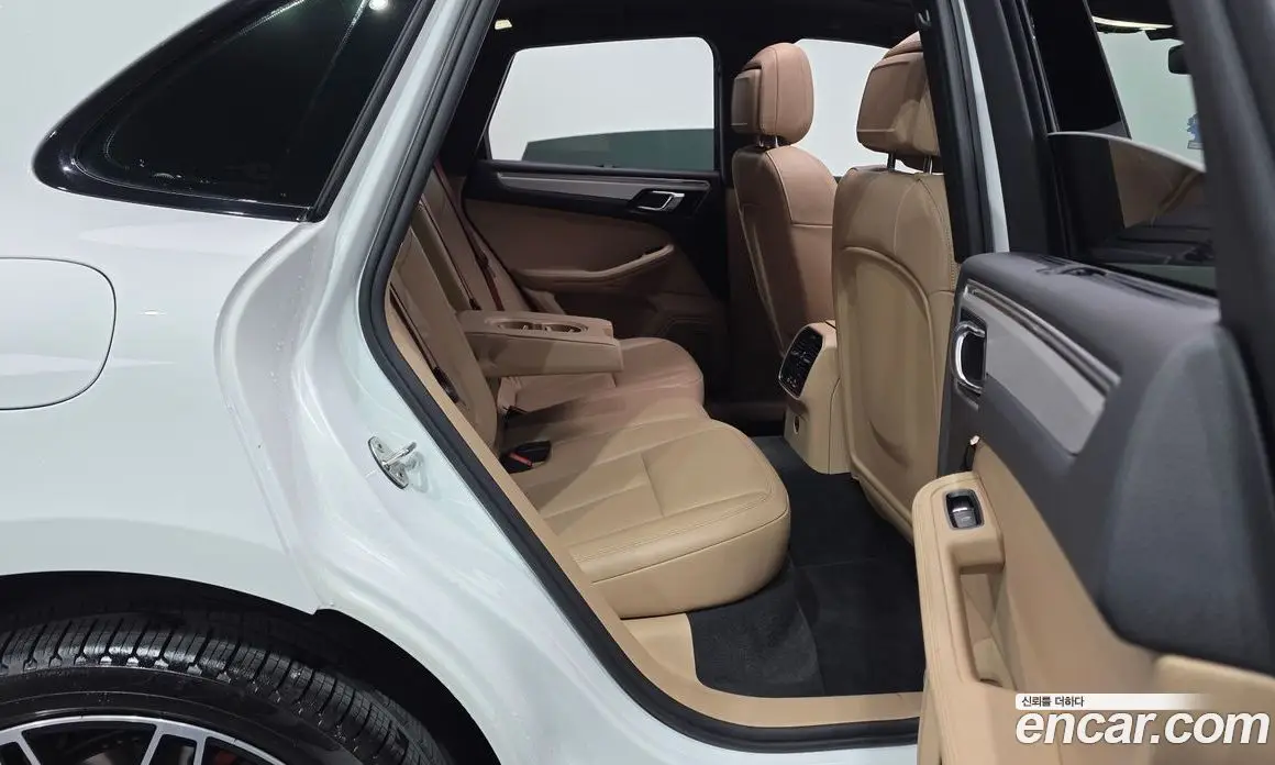 Porsche Macan 2023 2.9 автомат (гидро), фото 17 Porsche Macan 2023 2.9 автомат (гидро), фото 17