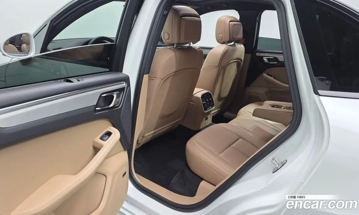 Porsche Macan 2023 2.9 автомат (гидро), фото 18 Porsche Macan 2023 2.9 автомат (гидро), фото 18