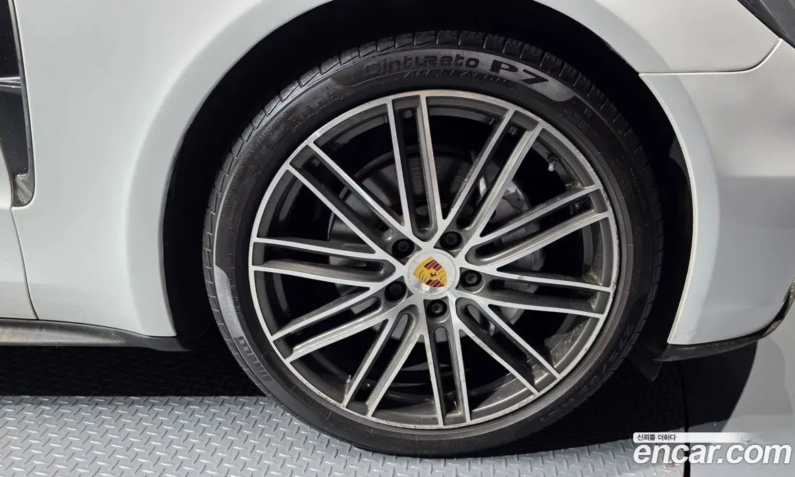 Porsche Panamera 2018 3.0 автомат (гидро), фото 6 Porsche Panamera 2018 3.0 автомат (гидро), фото 6