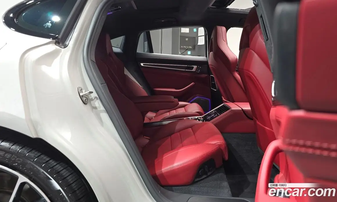 Porsche Panamera 2021 4.0 автомат (гидро), фото 17 Porsche Panamera 2021 4.0 автомат (гидро), фото 17