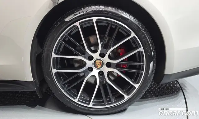Porsche Panamera 2021 4.0 автомат (гидро), миниатюра 6 Porsche Panamera 2021 4.0 автомат (гидро), миниатюра 6