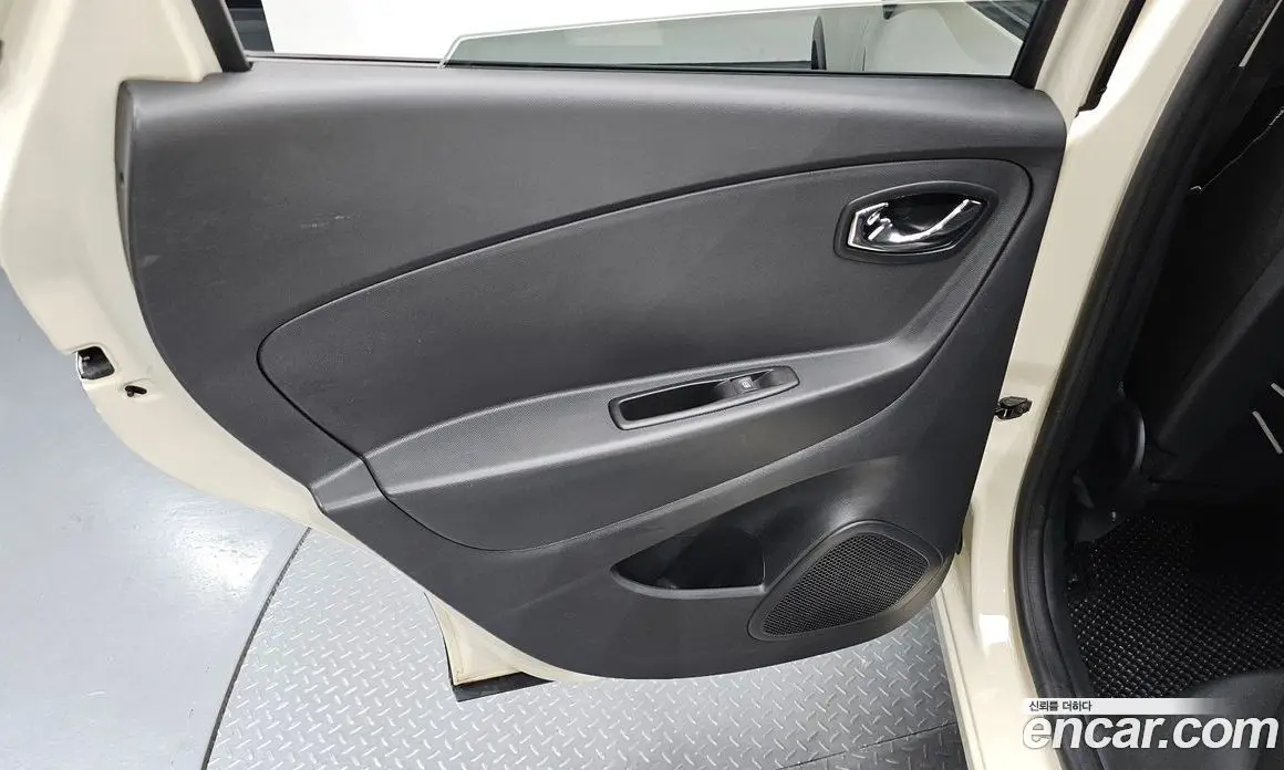 Renault (Samsung) QM3 2014 1.5 автомат (гидро), фото 14 Renault (Samsung) QM3 2014 1.5 автомат (гидро), фото 14