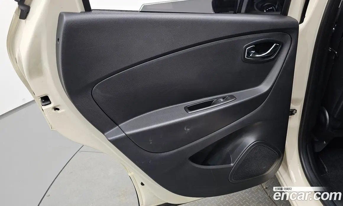 Renault (Samsung) QM3 2016 1.5 автомат (гидро), фото 14