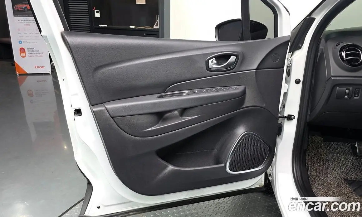 Renault (Samsung) QM3 2019 1.5 автомат (гидро), фото 13 Renault (Samsung) QM3 2019 1.5 автомат (гидро), фото 13