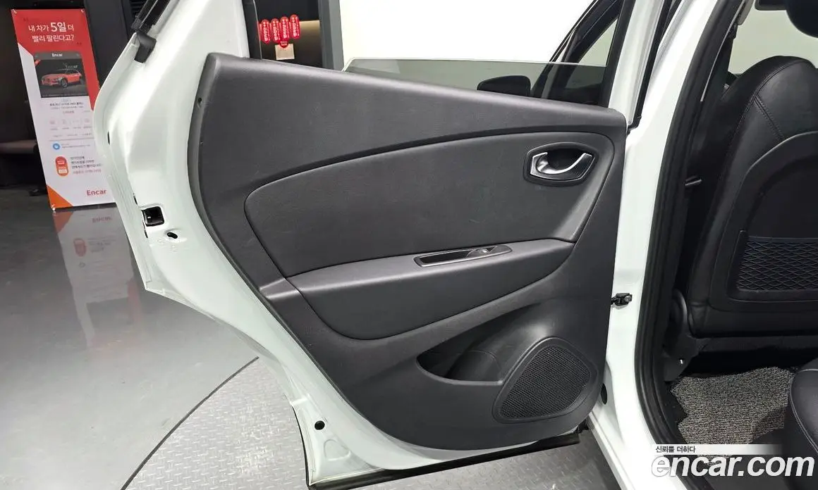 Renault (Samsung) QM3 2019 1.5 автомат (гидро), фото 14 Renault (Samsung) QM3 2019 1.5 автомат (гидро), фото 14