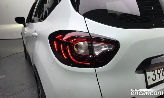 Renault (Samsung) QM3 2019 1.5 автомат (гидро), миниатюра 8 Renault (Samsung) QM3 2019 1.5 автомат (гидро), миниатюра 8