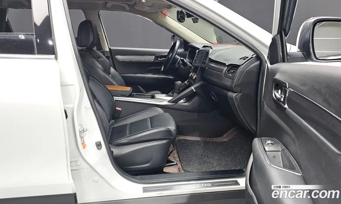Renault (Samsung) QM6 2017 2.0 автомат (гидро), фото 17 Renault (Samsung) QM6 2017 2.0 автомат (гидро), фото 17