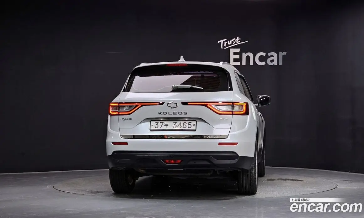 Renault (Samsung) QM6 2017 2.0 автомат (гидро), фото 4 Renault (Samsung) QM6 2017 2.0 автомат (гидро), фото 4