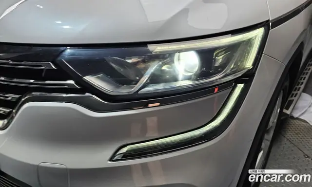 Renault (Samsung) QM6 2017 2.0 автомат (гидро), миниатюра 8 Renault (Samsung) QM6 2017 2.0 автомат (гидро), миниатюра 8