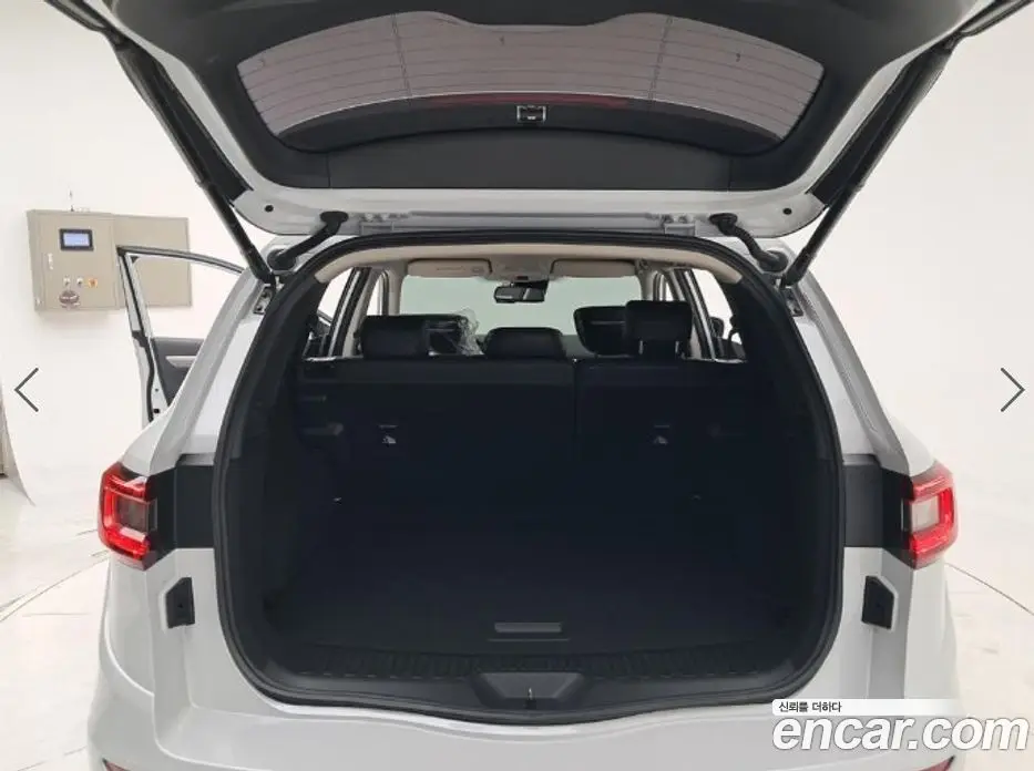 Renault (Samsung) QM6 2019 2.0 автомат (гидро), фото 17 Renault (Samsung) QM6 2019 2.0 автомат (гидро), фото 17