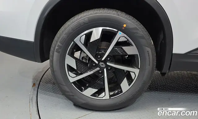 Renault (Samsung) QM6 2026 2.0 автомат (гидро), миниатюра 5