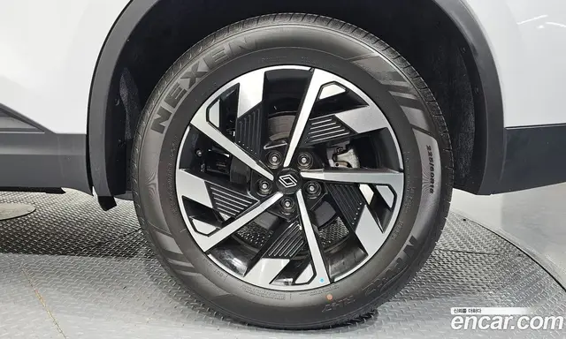 Renault (Samsung) QM6 2026 2.0 автомат (гидро), миниатюра 7 Renault (Samsung) QM6 2026 2.0 автомат (гидро), миниатюра 7