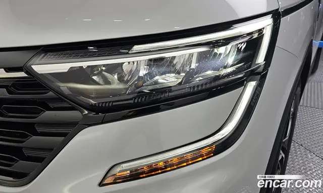 Renault (Samsung) QM6 2026 2.0 автомат (гидро), миниатюра 8 Renault (Samsung) QM6 2026 2.0 автомат (гидро), миниатюра 8