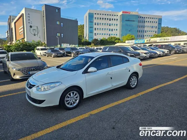 Renault (Samsung) SM3 2011 1.6 автомат (гидро), миниатюра 2