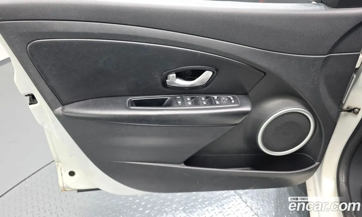 Renault (Samsung) SM3 2015 1.6 автомат (гидро), фото 14